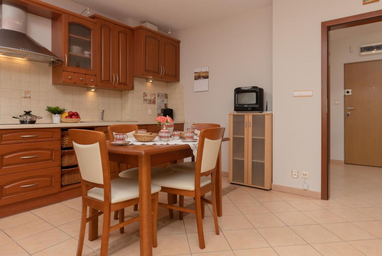 Pejzazowa Apartment Metro Wilanowska Mokotow By Noclegi Renters Varşovia Exterior foto