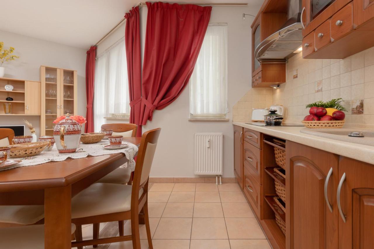 Pejzazowa Apartment Metro Wilanowska Mokotow By Noclegi Renters Varşovia Exterior foto